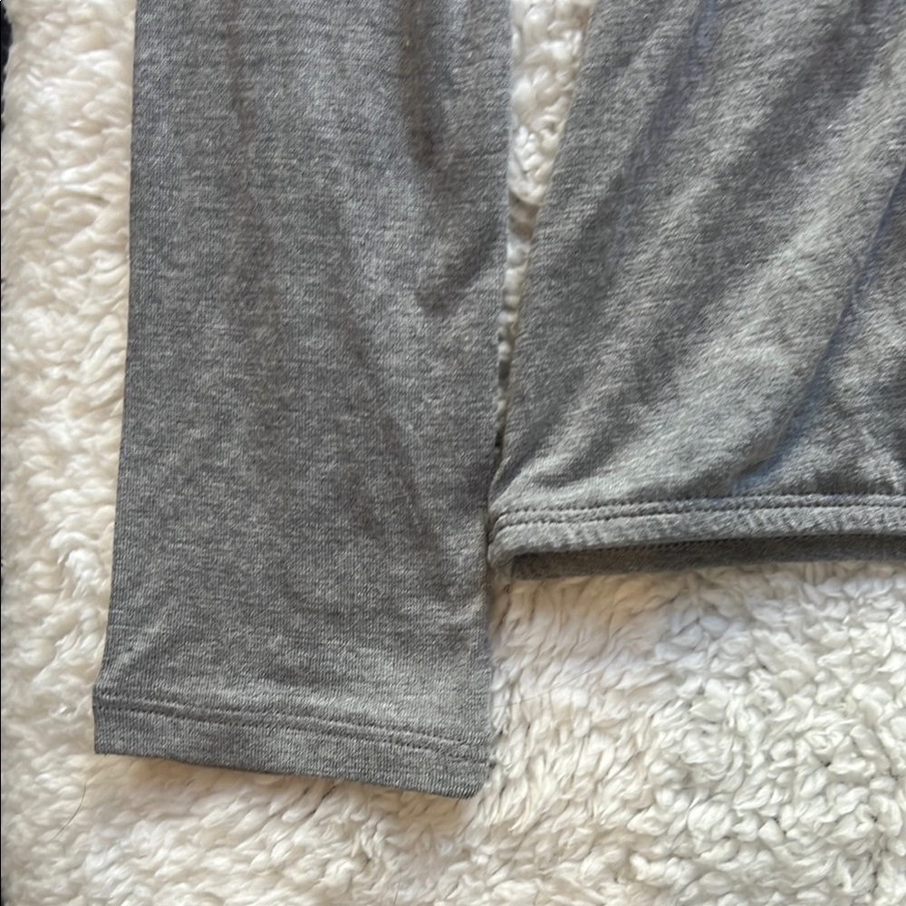 Express Gray Ruffled Long Sleeve Top - Picture 3 of 4